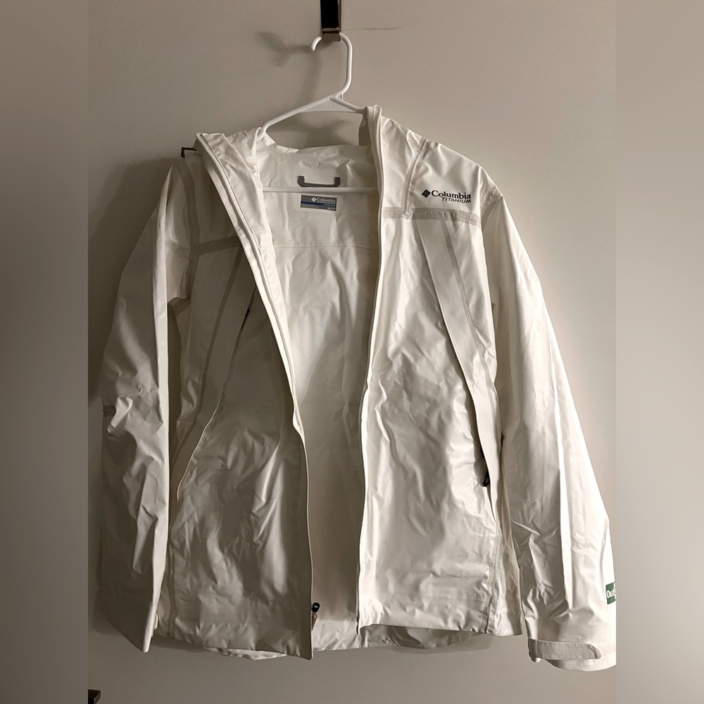 Columbia Titanium Waterproof Outdry Jacket